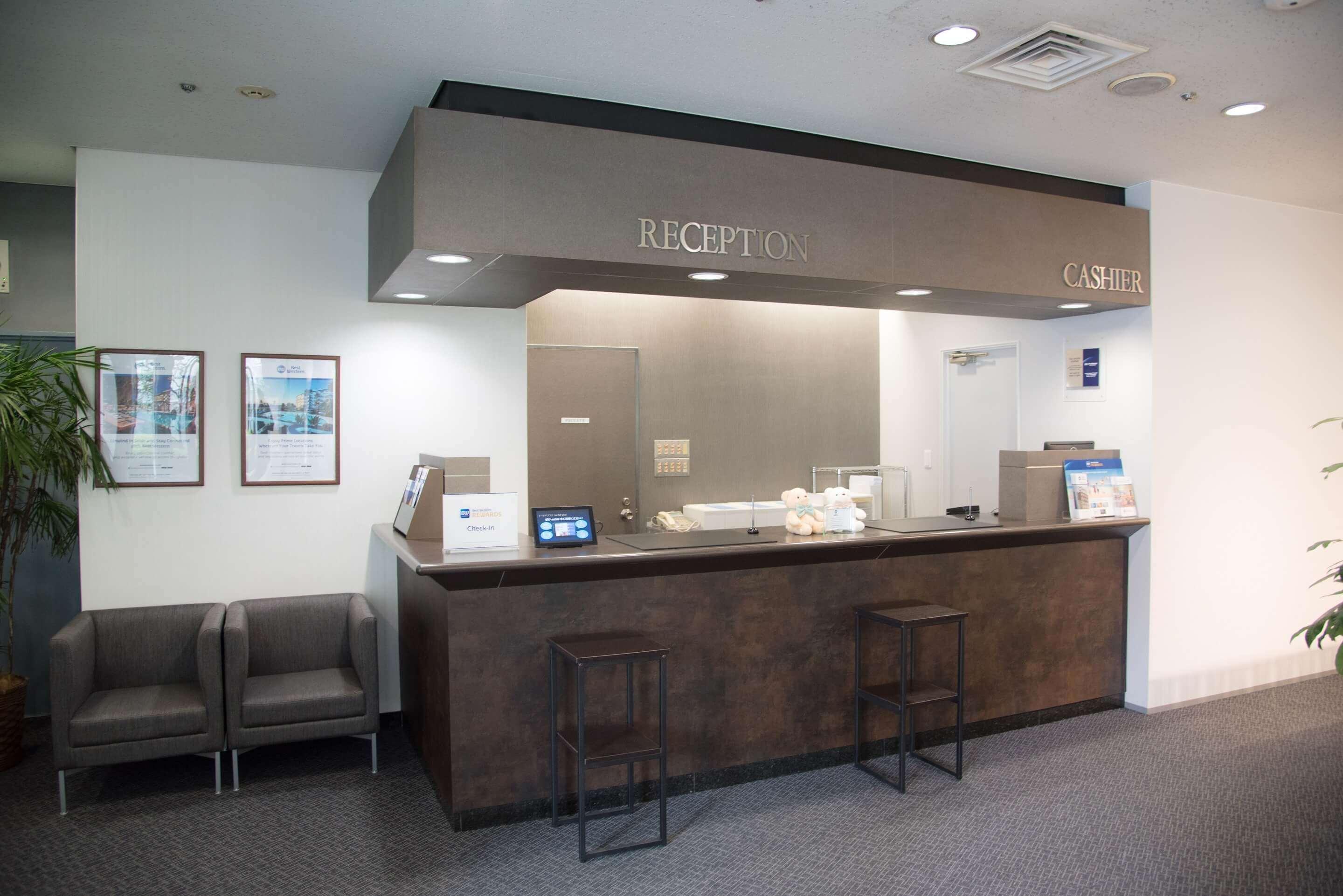 Hotel Western Osaka-tsukamoto 3*